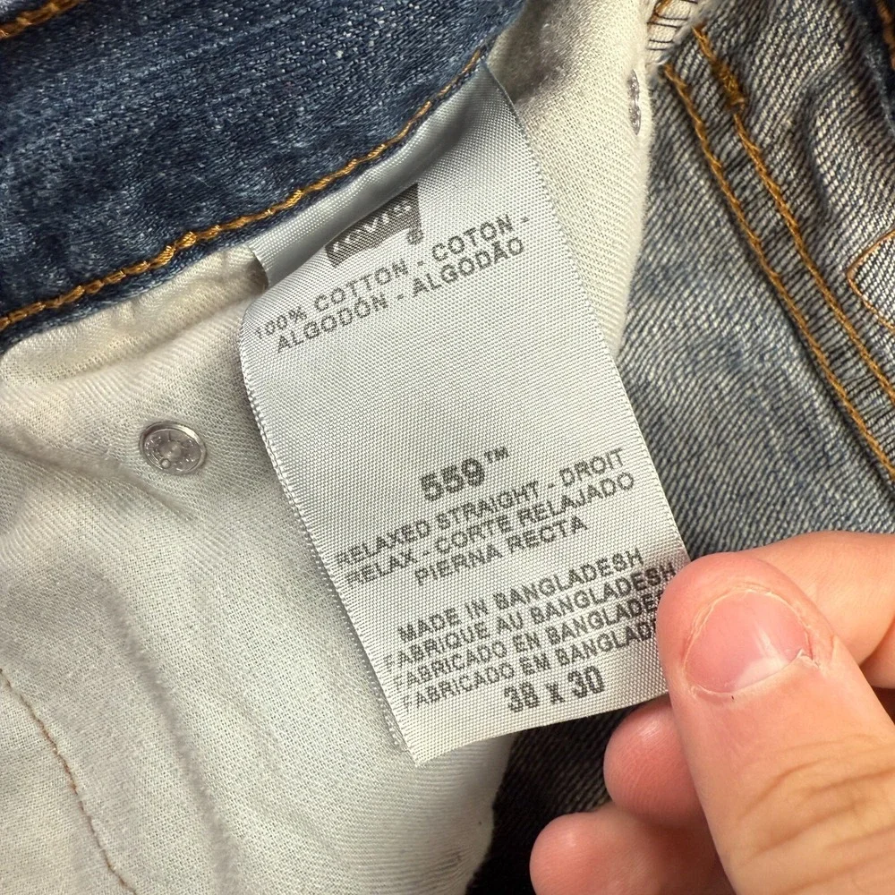 Levis light stain